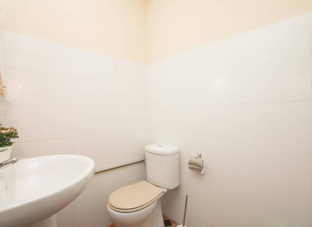 Resale - Ground floor - Elche - Plaza Madrid