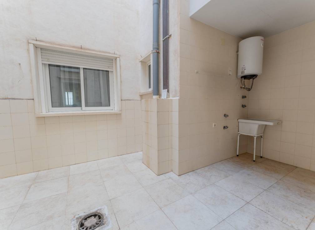 Resale - Ground floor - Elche - Sector V-El Canal