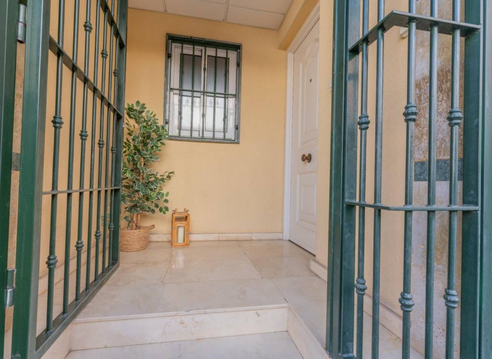 Resale - Ground floor - Elche - Sector V-El Canal