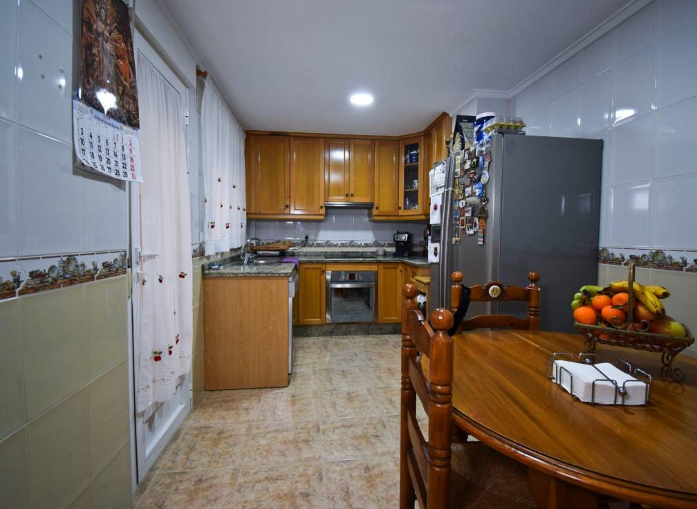 Resale - Ground floor - Santa Pola - Casco urbano