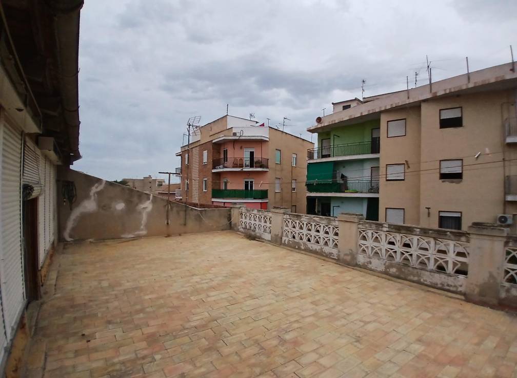 Resale - House - Aspe