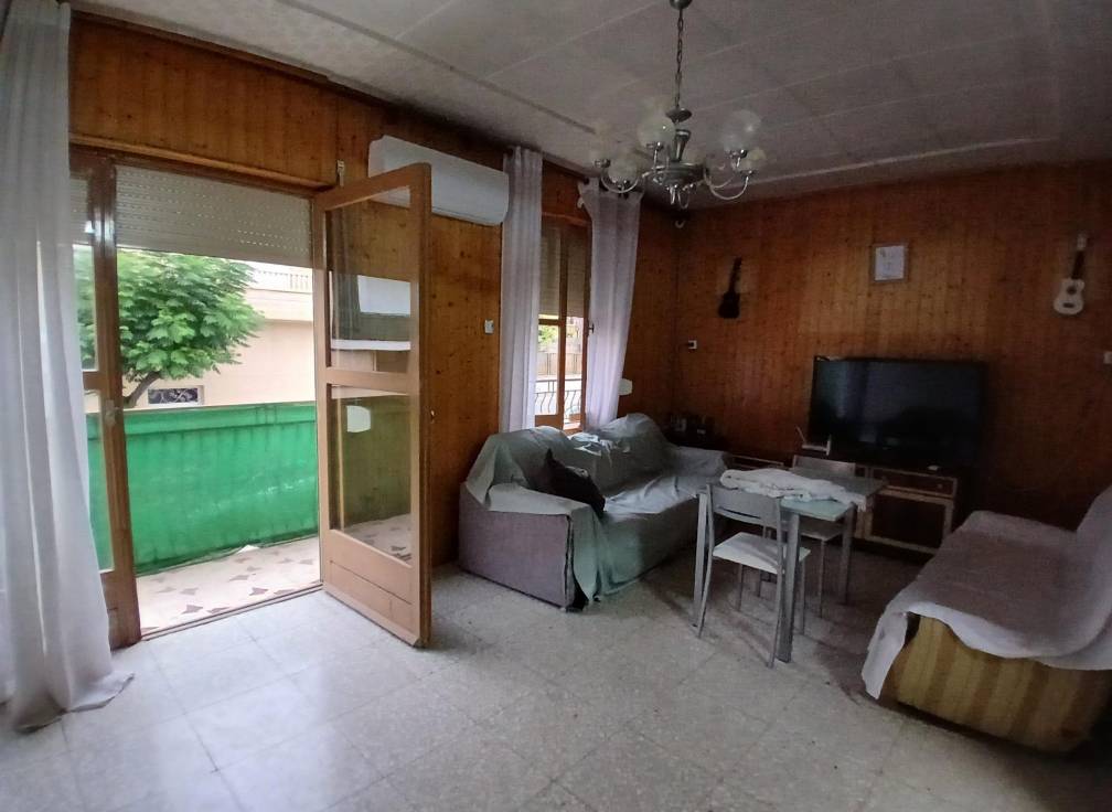 Resale - House - Aspe