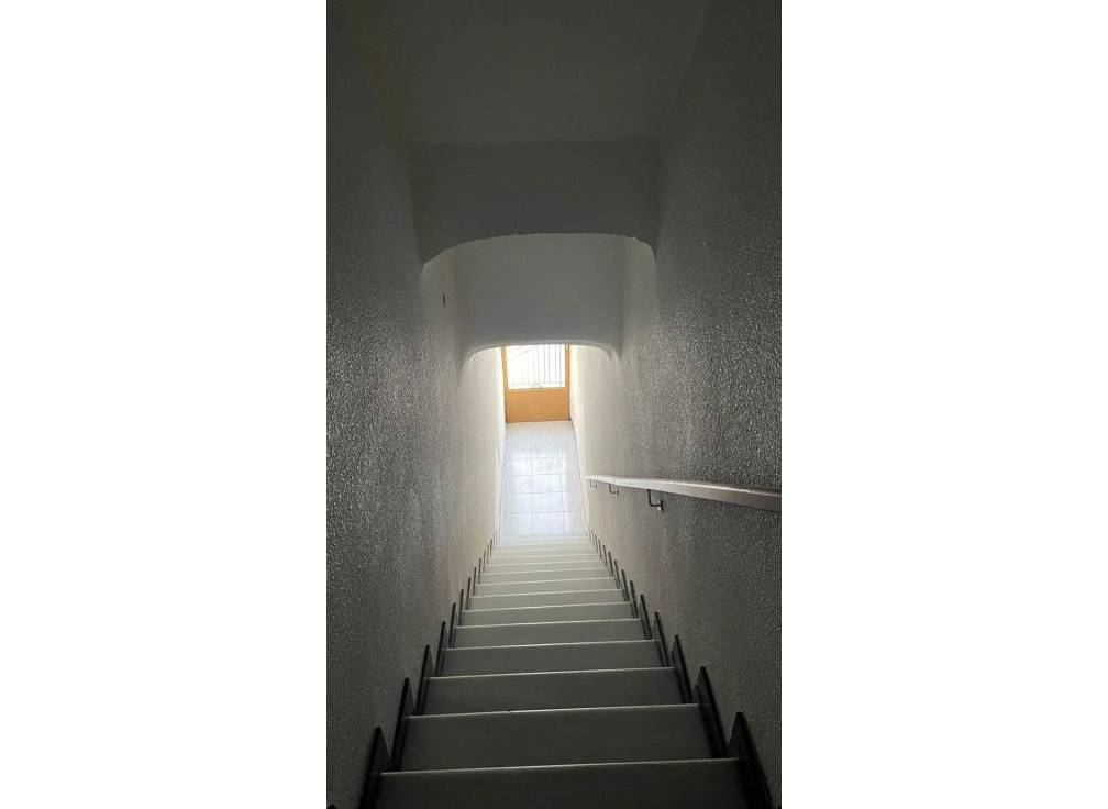 Resale - House - Aspe