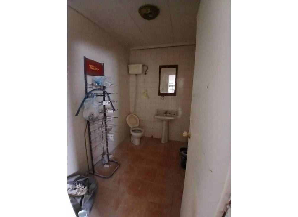 Resale - House - Aspe