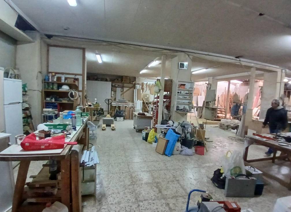 Resale - House - Aspe