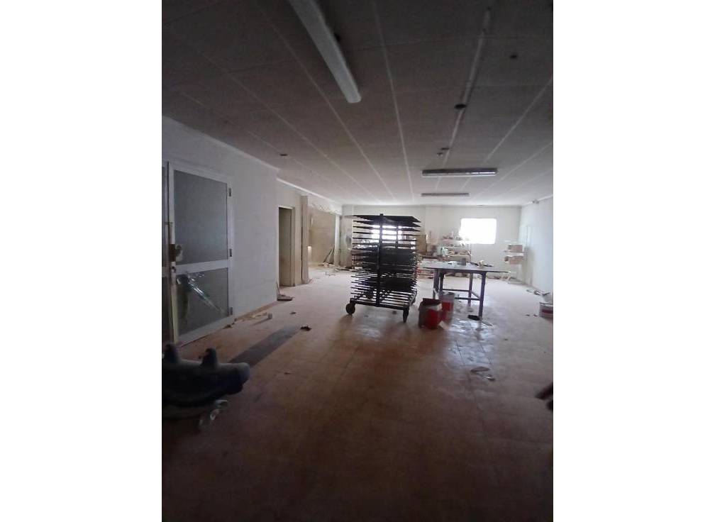 Resale - House - Aspe