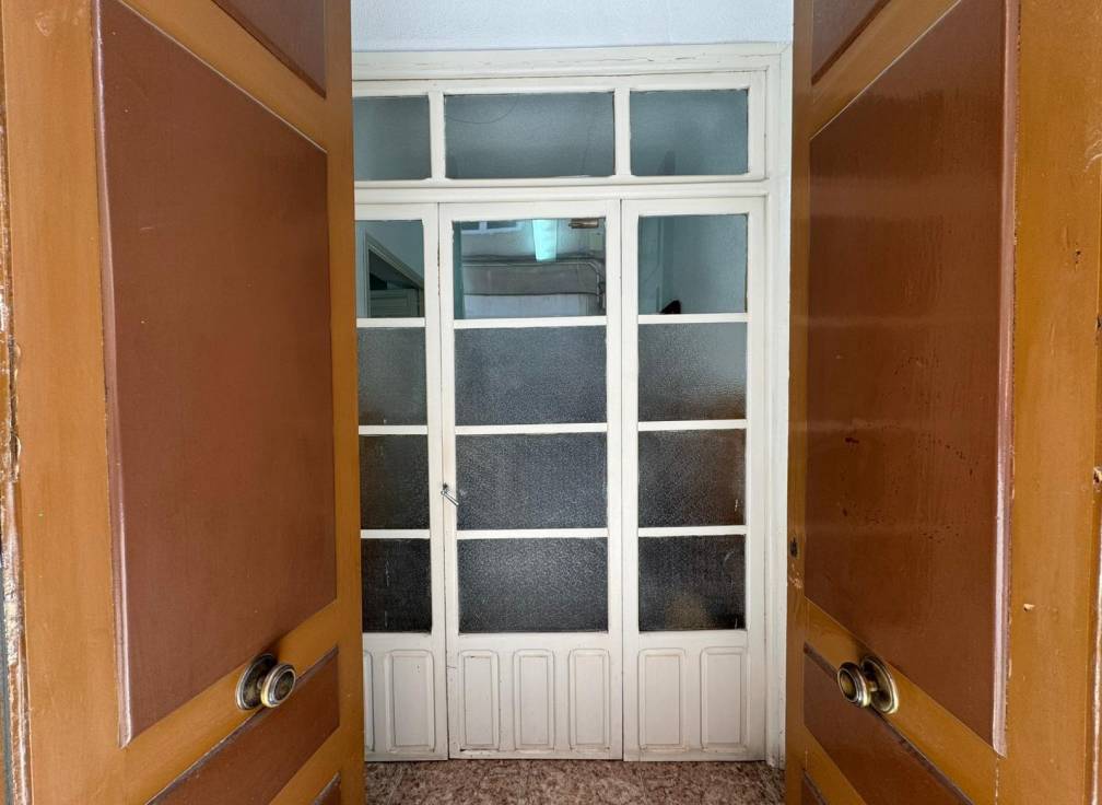 Resale - House - Elche - Centro