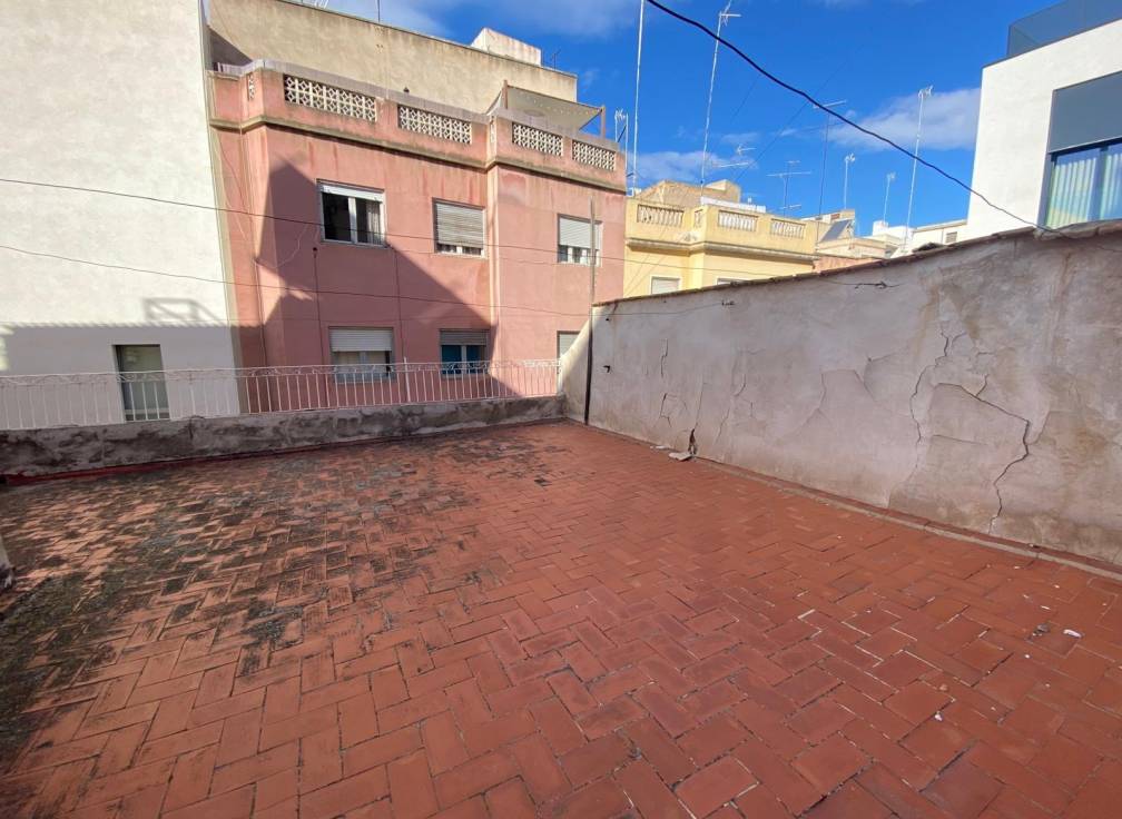 Resale - House - Elche - Centro
