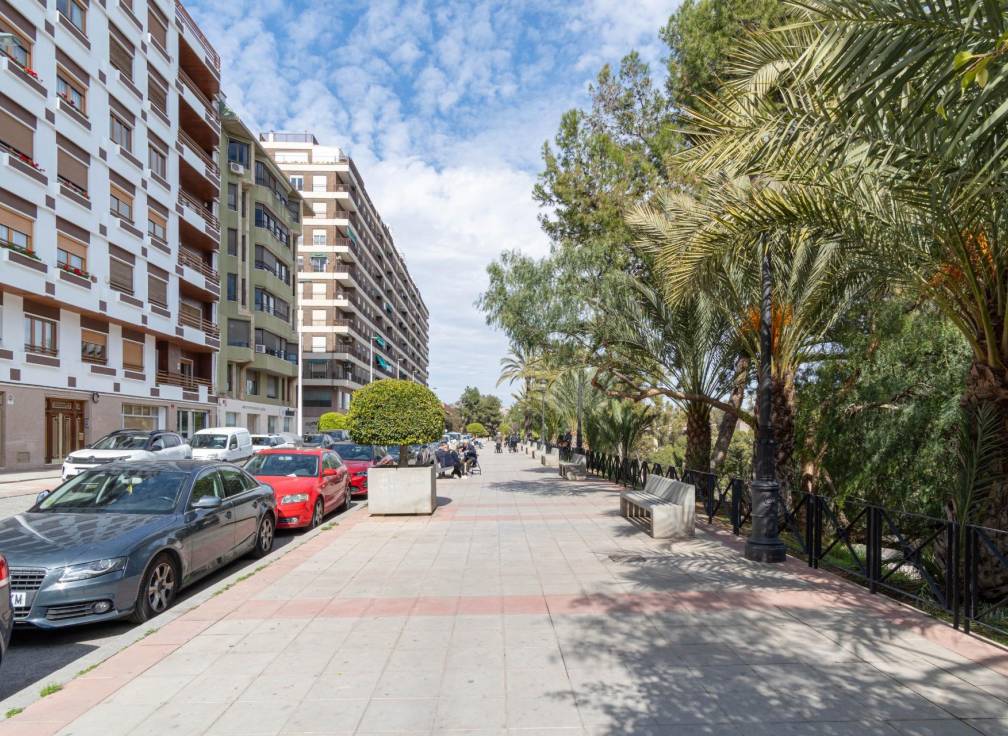 Resale - House - Elche - Corazon de Jesus