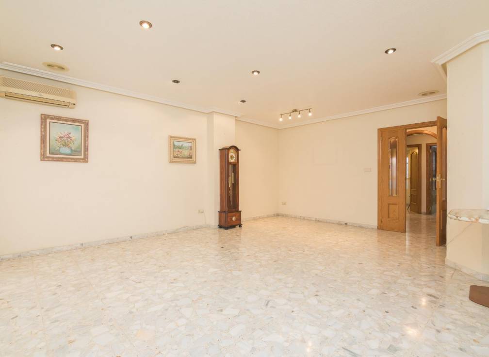 Resale - House - Elche - Corazon de Jesus
