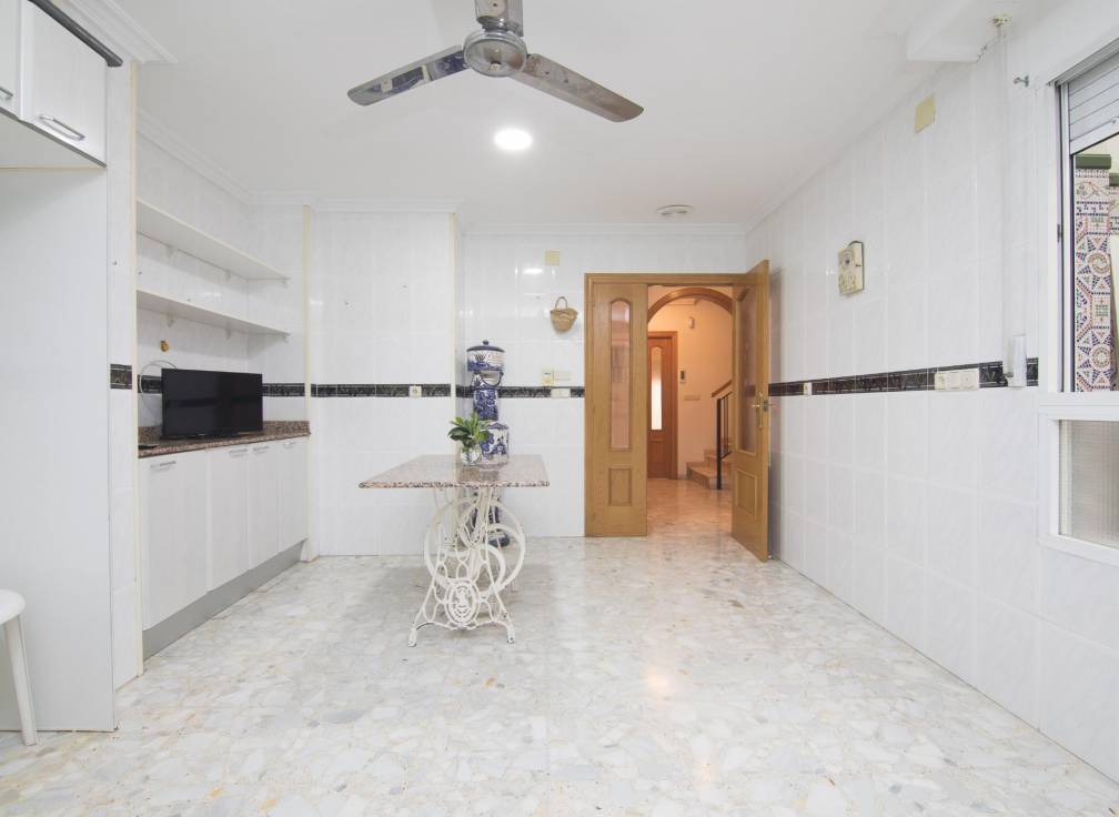Resale - House - Elche - Corazon de Jesus