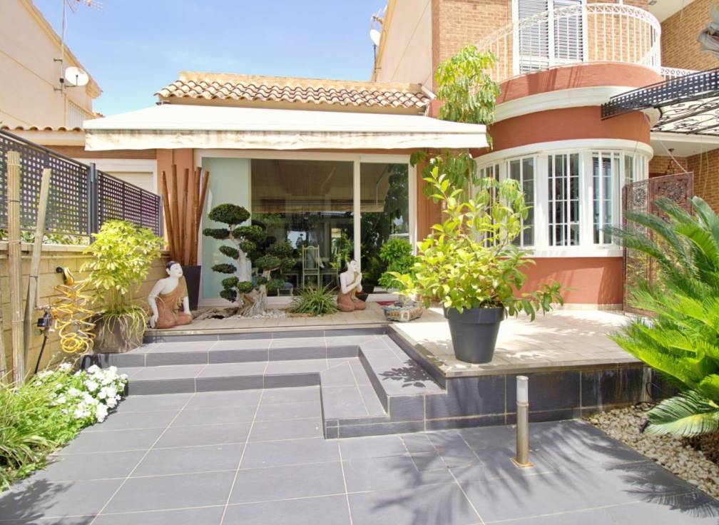 Resale - House - Elche Pedanías - Peña las Águilas