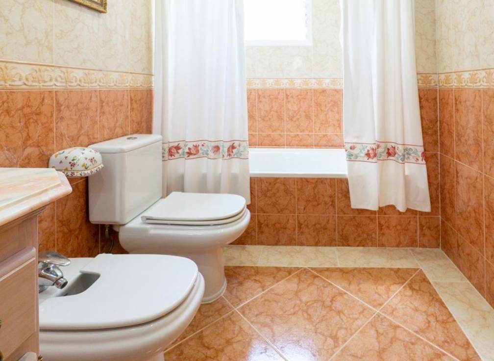 Resale - House - Elche Pedanías - Valverde