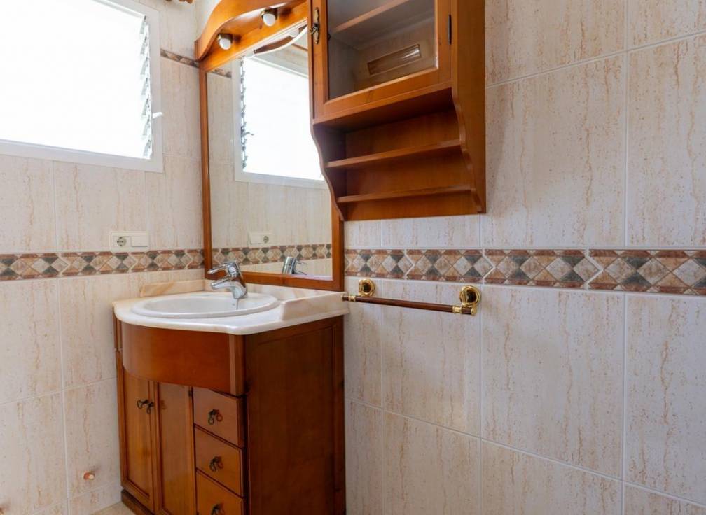 Resale - House - Elche Pedanías - Valverde