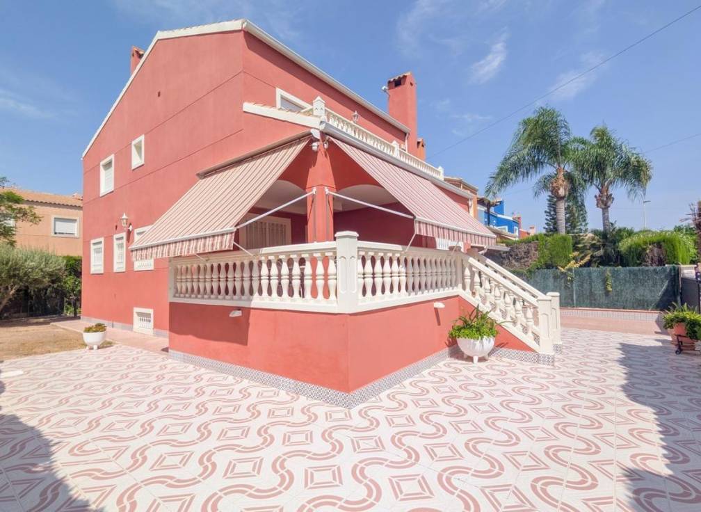 Resale - House - Elche Pedanías - Valverde