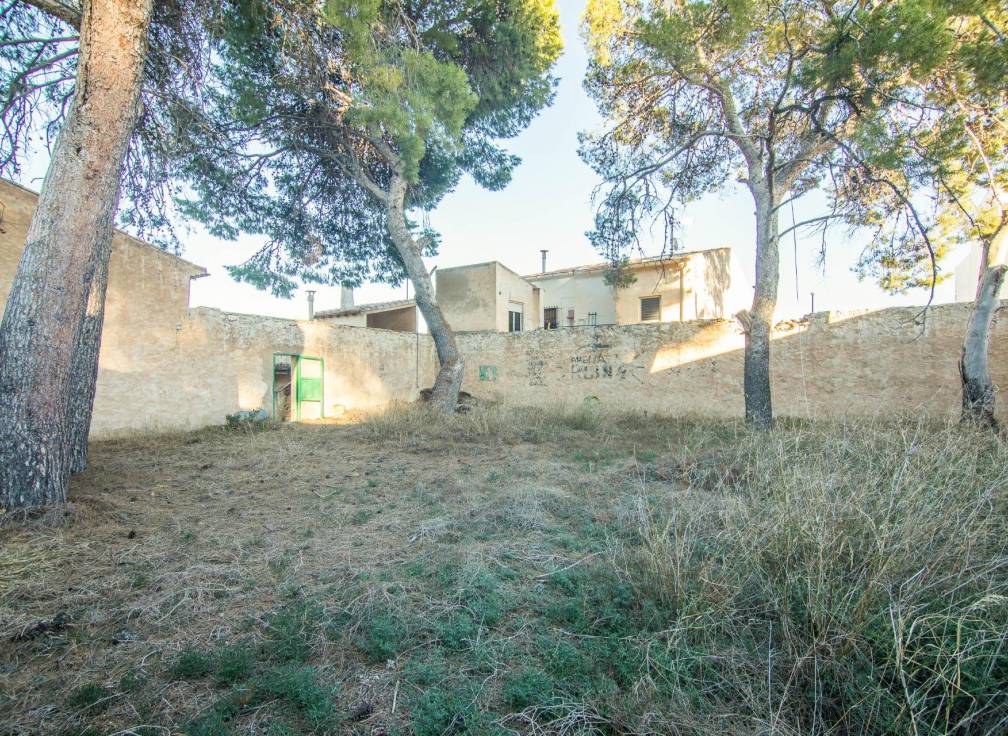 Resale - House - La Romana - CENTRO