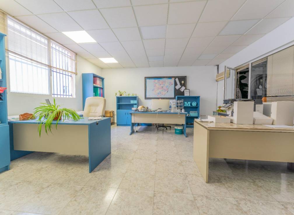 Resale - Industrial Unit - Elche - Carrus