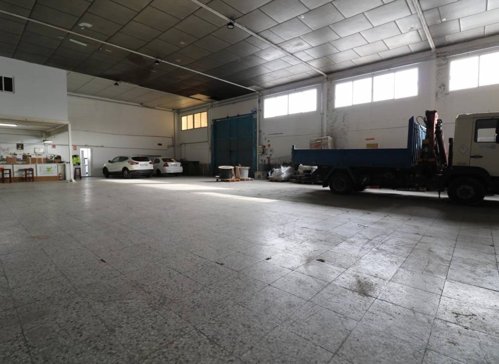 Resale - Industrial Unit - Elche Pedanías - Carretera del leon