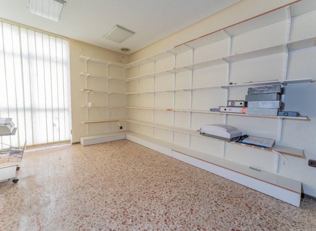 Resale - Industrial Unit - Elche - Toscar