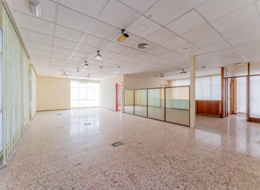 Resale - Industrial Unit - Elche - Toscar