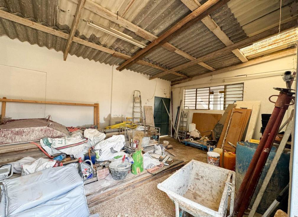 Resale - Industrial Unit - Matola - Algoda-Matola-Llano de San José