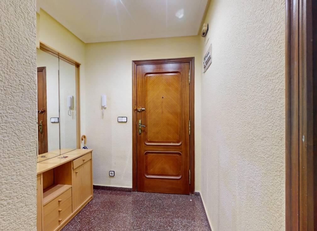 Resale - Mezzanine - Elche - Corazon de Jesus