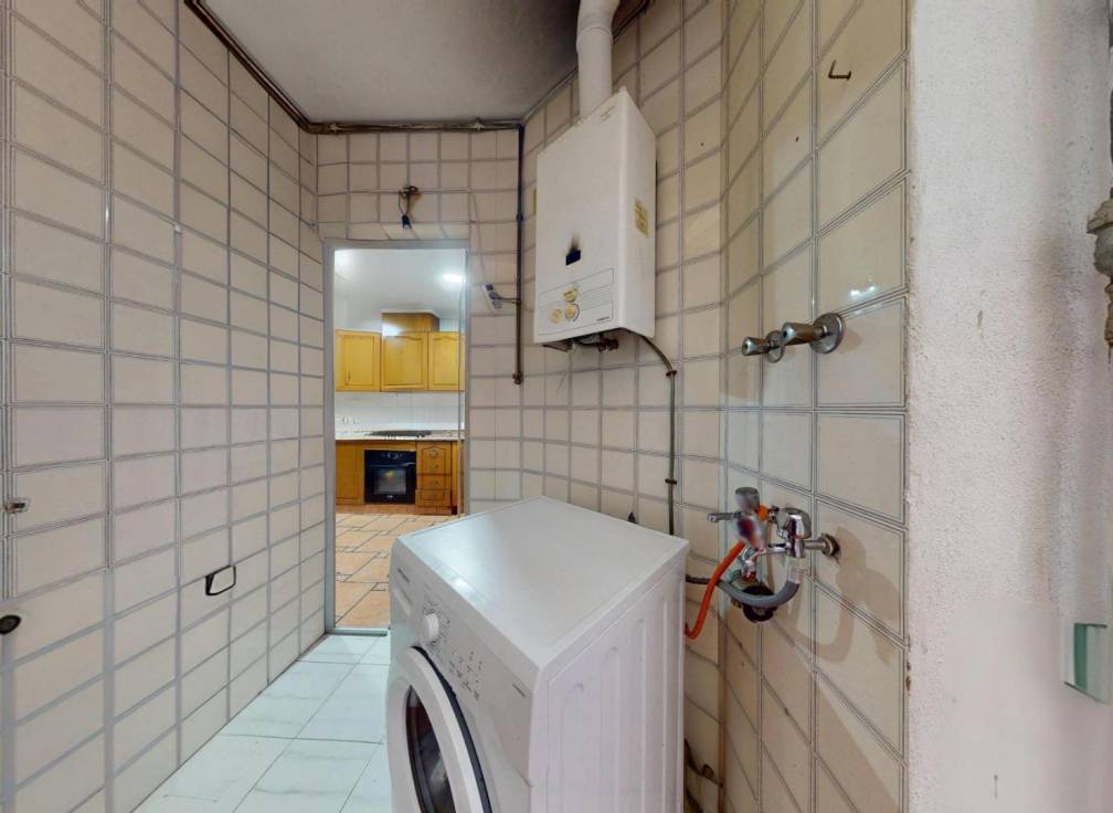 Resale - Mezzanine - Elche - Corazon de Jesus