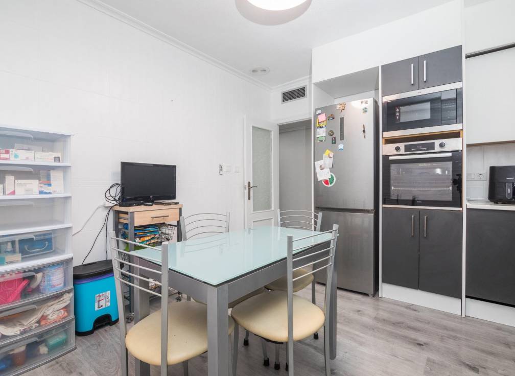 Resale - Mezzanine - Elche - Corazon de Jesus