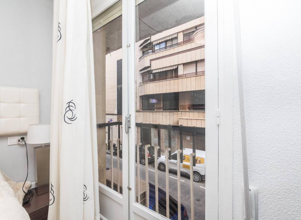 Resale - Mezzanine - Elche - Corazon de Jesus