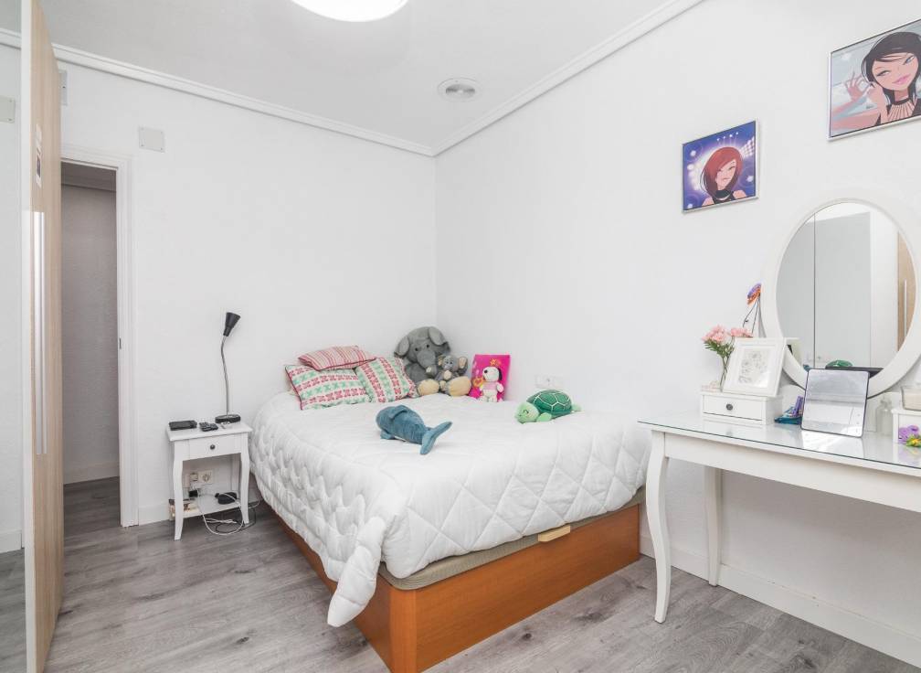 Resale - Mezzanine - Elche - Corazon de Jesus