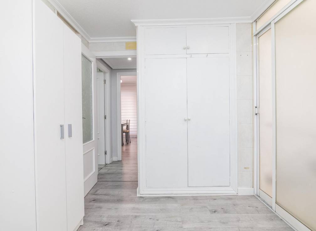 Resale - Mezzanine - Elche - Corazon de Jesus