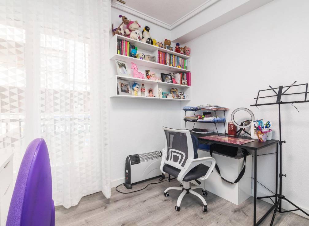 Resale - Mezzanine - Elche - Corazon de Jesus