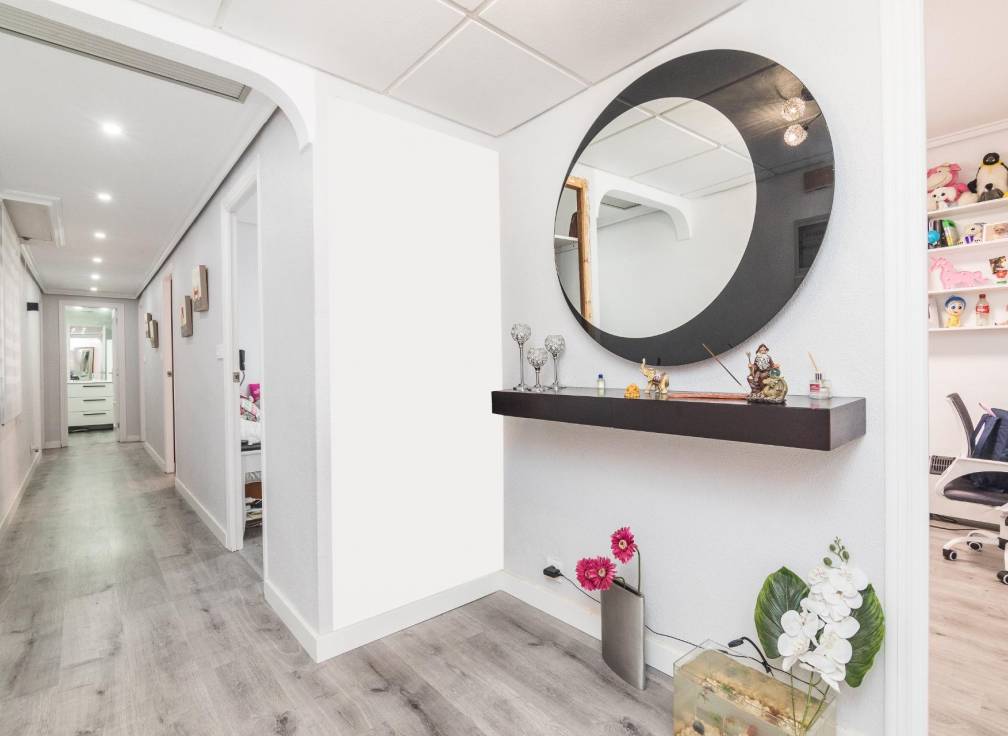 Resale - Mezzanine - Elche - Corazon de Jesus