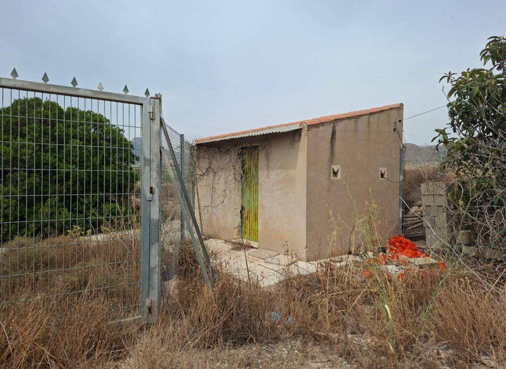 Resale - Plot - La Romana - Crta. LA ROMANA