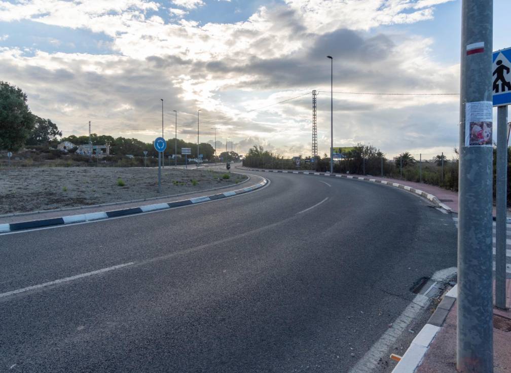 Resale - Plot - Valverde (Alicante) - Ctra de santa pola
