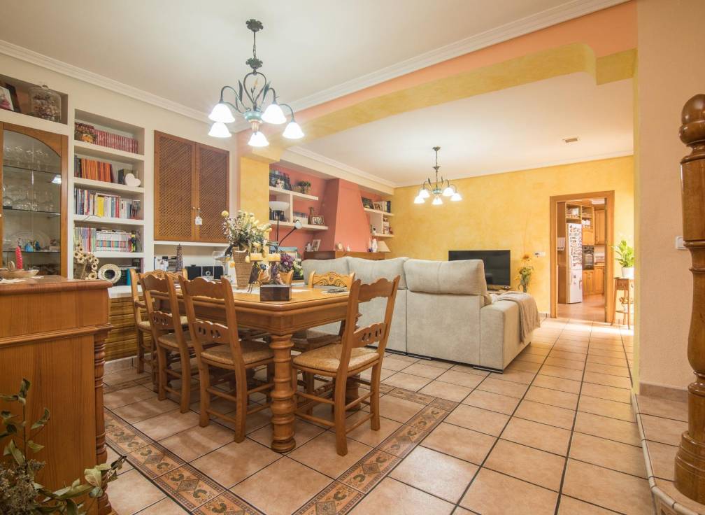 Resale - Townhouse - Algueña - Comunidad valenciana