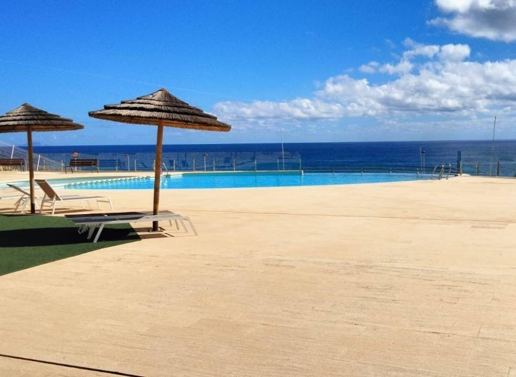 Resale - Townhouse - Arenales del Sol