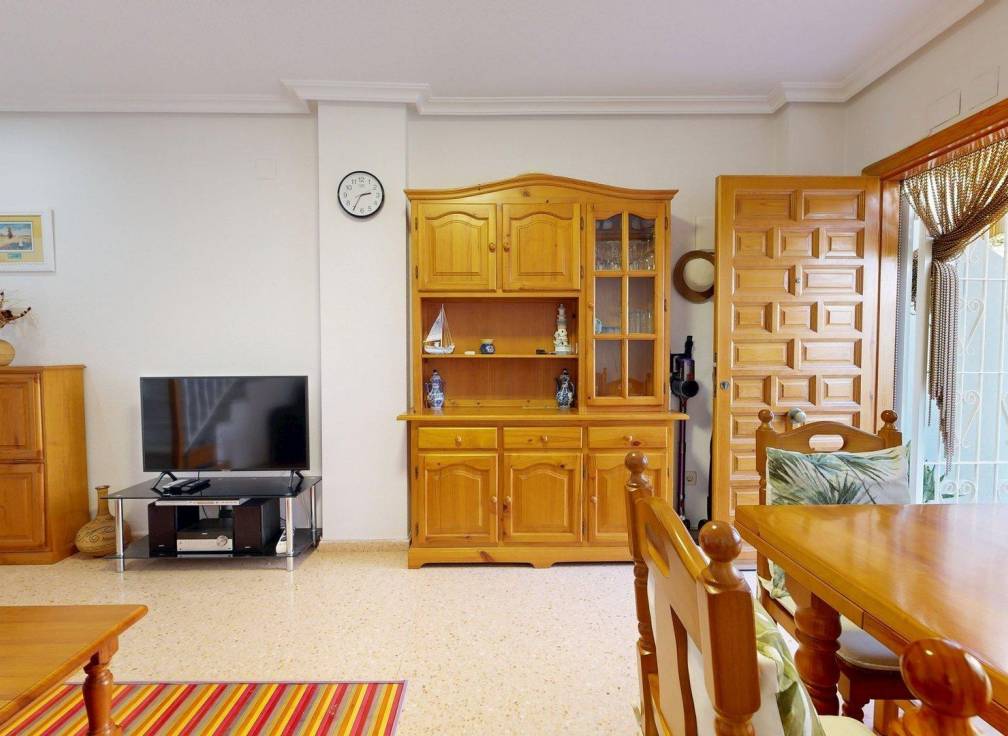 Resale - Townhouse - Arenales del Sol