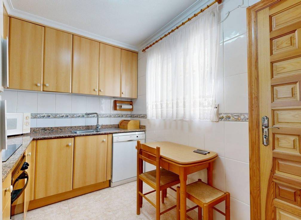 Resale - Townhouse - Arenales del Sol