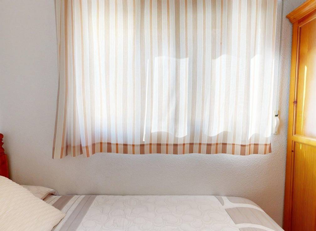 Resale - Townhouse - Arenales del Sol