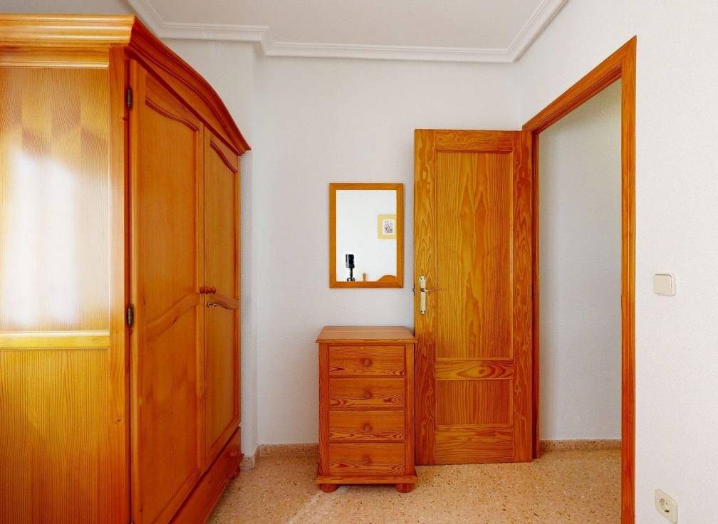 Resale - Townhouse - Arenales del Sol