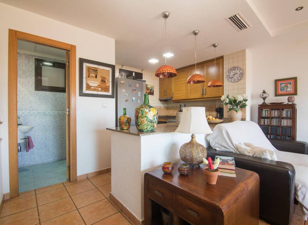 Resale - Townhouse - Arenales del Sol