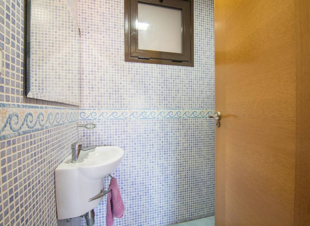 Resale - Townhouse - Arenales del Sol