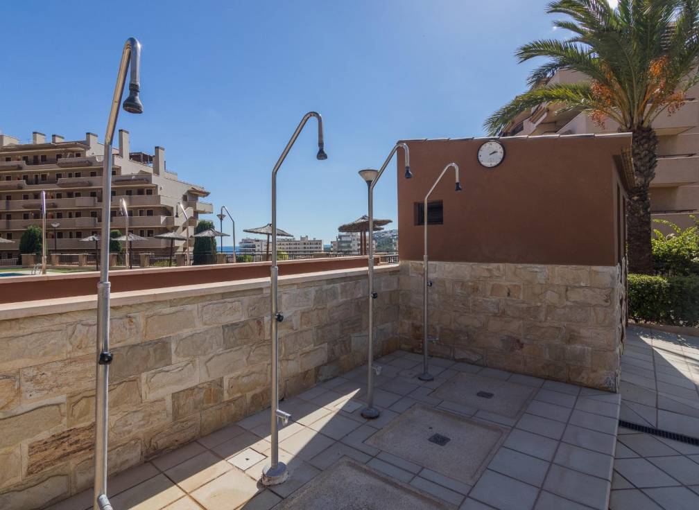 Resale - Townhouse - Arenales del Sol