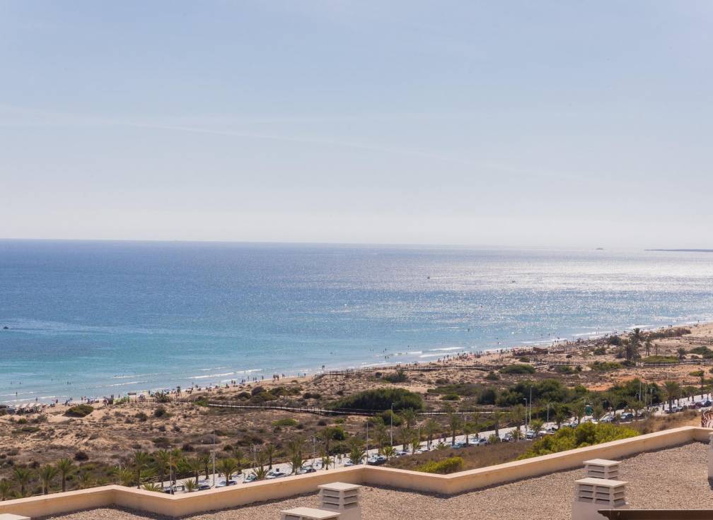 Resale - Townhouse - Arenales del Sol