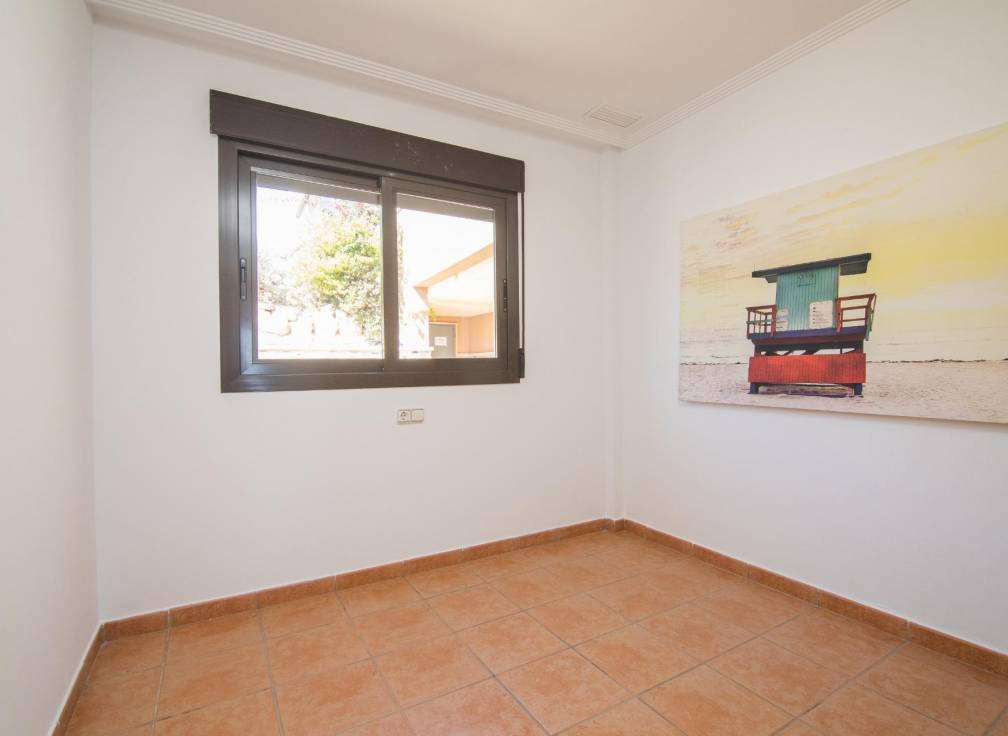 Resale - Townhouse - Arenales del Sol