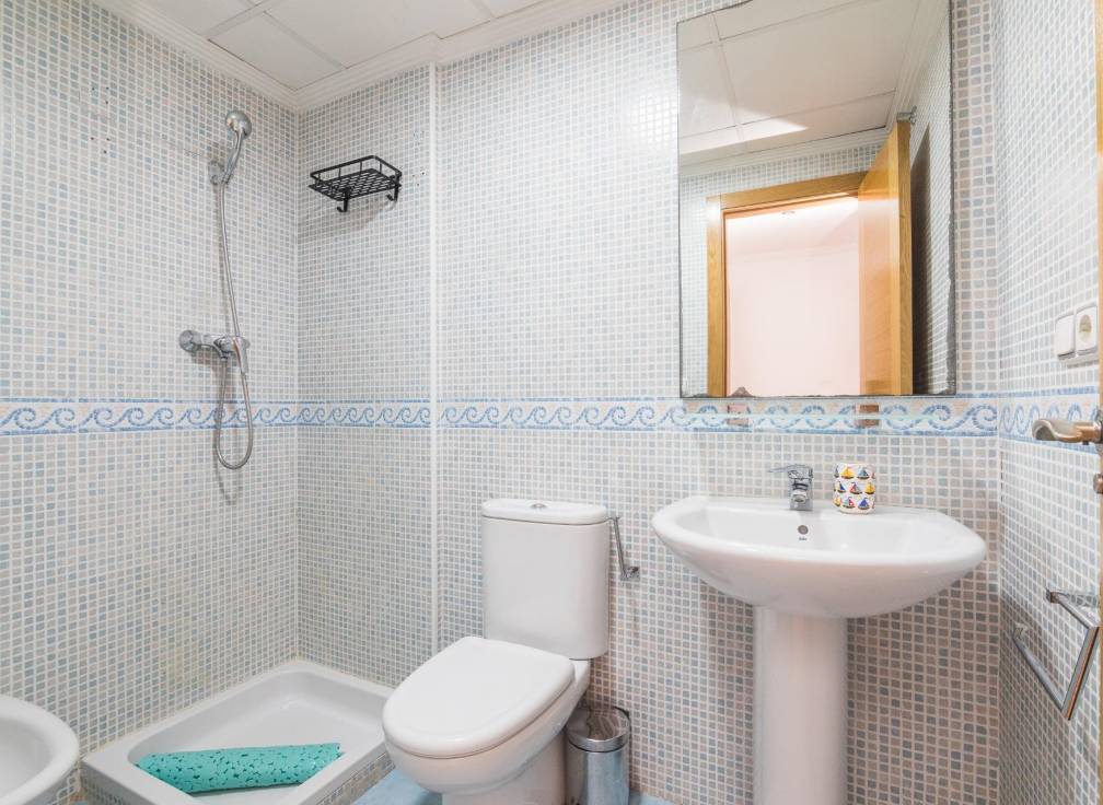 Resale - Townhouse - Arenales del Sol