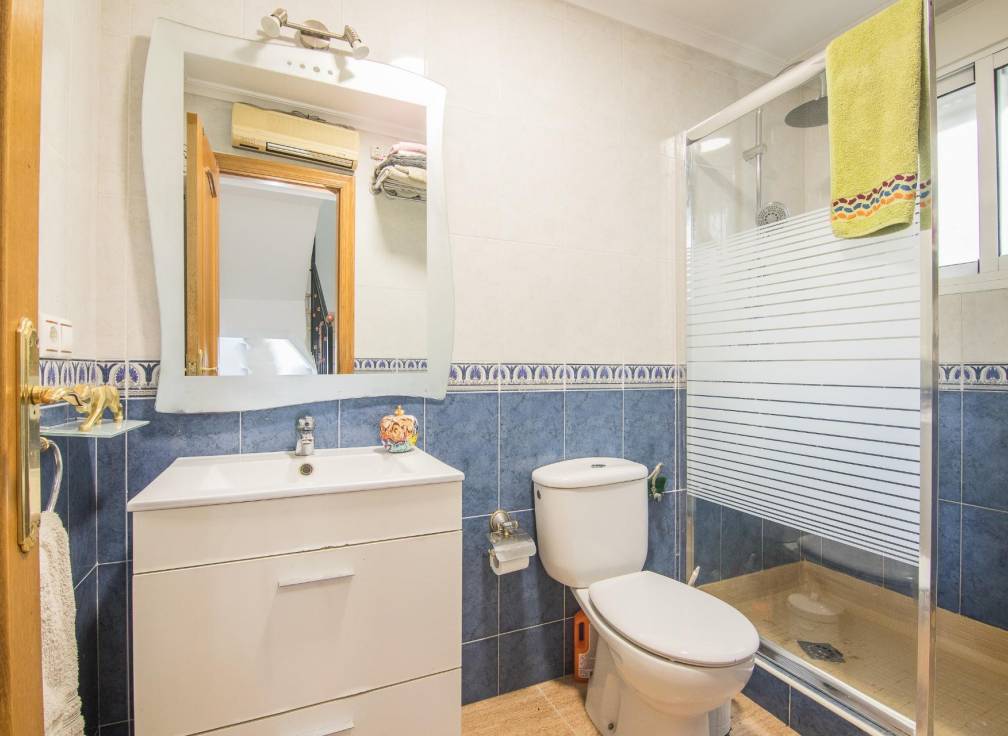 Resale - Townhouse - Catral - Comunidad valenciana