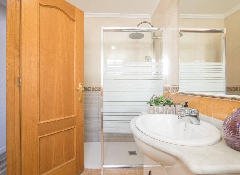 Resale - Townhouse - Catral - Comunidad valenciana