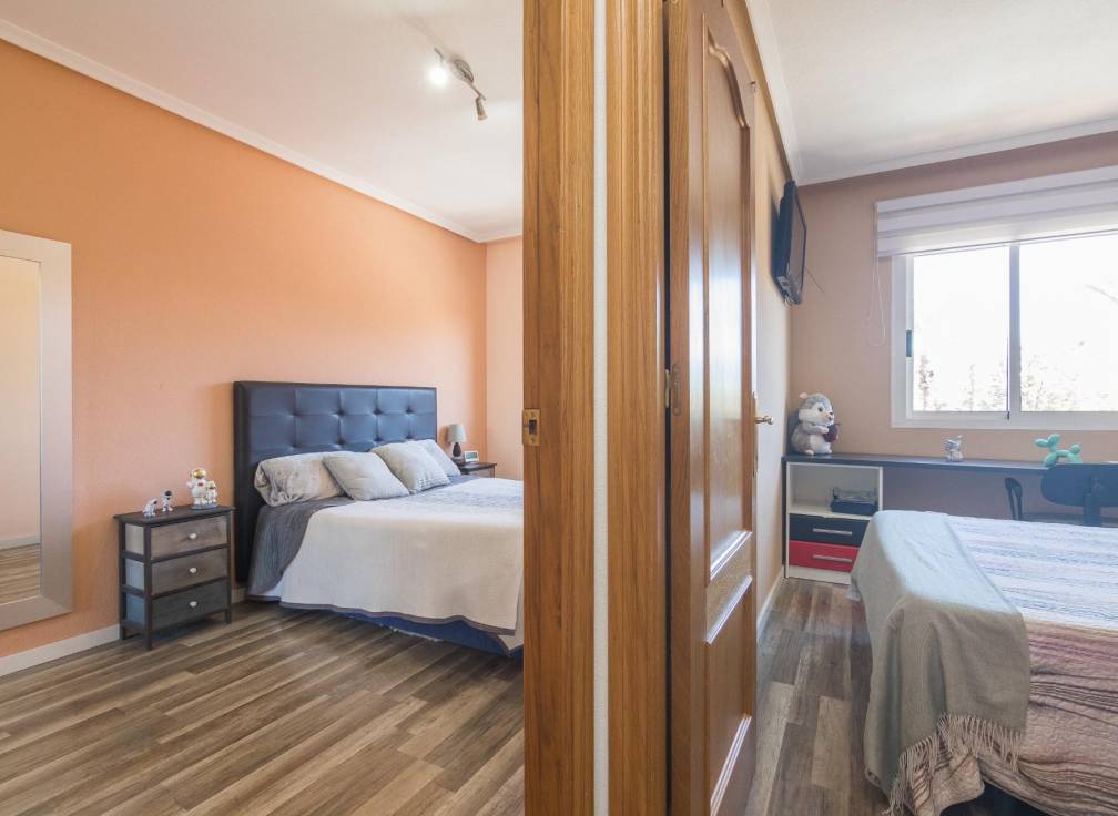 Resale - Townhouse - Catral - Comunidad valenciana